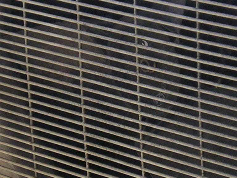 How to Clean & Change Your Air Conditioner Filter